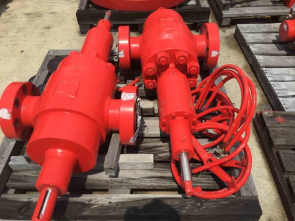 FLS Hydraulic Gate Valve 3 1024x768 1