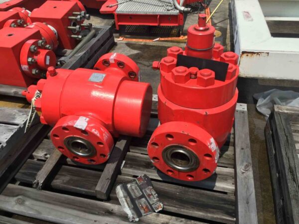 FLS Manual Gate Valves 2 1024x768 1