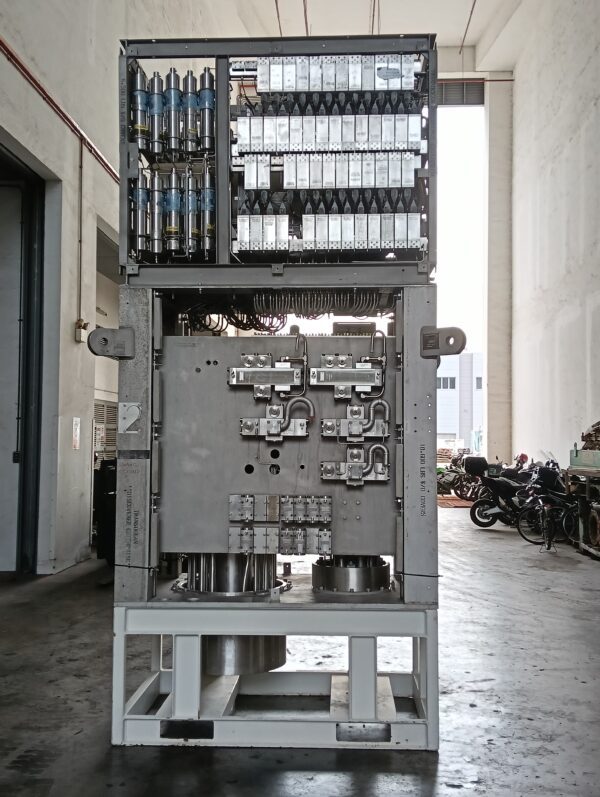 7. CAMERON MUX MK II